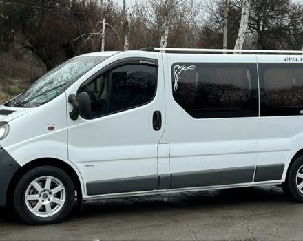 Белый Опель Виваро, объемом двигателя 2 л и пробегом 230 тыс. км за 8800 $, фото 1 на Automoto.ua
