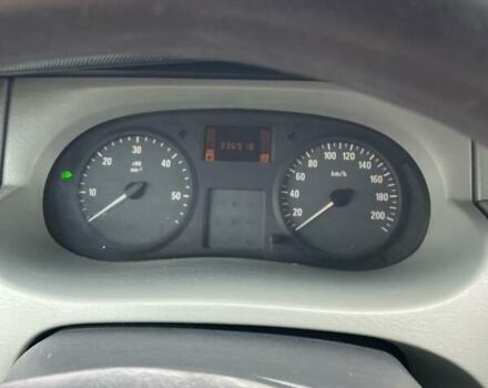 Білий Опель Віваро, об'ємом двигуна 2 л та пробігом 336 тис. км за 7900 $, фото 8 на Automoto.ua