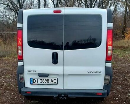 Білий Опель Віваро, об'ємом двигуна 2 л та пробігом 307 тис. км за 9300 $, фото 4 на Automoto.ua