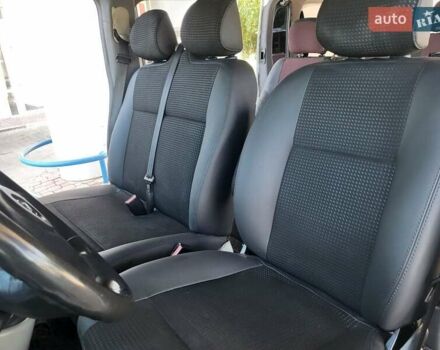 Белый Опель Виваро, объемом двигателя 2.5 л и пробегом 238 тыс. км за 8800 $, фото 90 на Automoto.ua