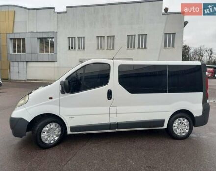 Білий Опель Віваро, об'ємом двигуна 2 л та пробігом 398 тис. км за 7200 $, фото 1 на Automoto.ua