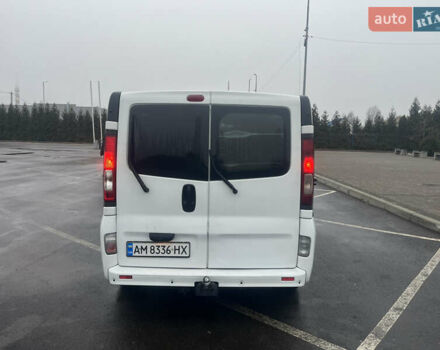 Білий Опель Віваро, об'ємом двигуна 2 л та пробігом 340 тис. км за 8300 $, фото 3 на Automoto.ua