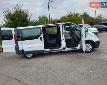 Белый Опель Виваро, объемом двигателя 2 л и пробегом 248 тыс. км за 9500 $, фото 53 на Automoto.ua