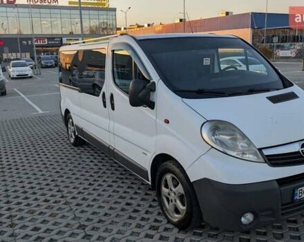 Білий Опель Віваро, об'ємом двигуна 2 л та пробігом 436 тис. км за 8700 $, фото 1 на Automoto.ua