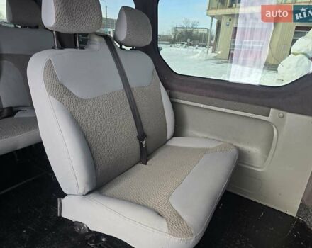 Белый Опель Виваро, объемом двигателя 2 л и пробегом 298 тыс. км за 8500 $, фото 11 на Automoto.ua