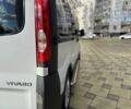 Белый Опель Виваро, объемом двигателя 2 л и пробегом 350 тыс. км за 8000 $, фото 5 на Automoto.ua