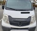 Білий Опель Віваро, об'ємом двигуна 2 л та пробігом 447 тис. км за 9100 $, фото 1 на Automoto.ua