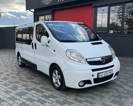 Білий Опель Віваро, об'ємом двигуна 2.46 л та пробігом 585 тис. км за 8300 $, фото 2 на Automoto.ua