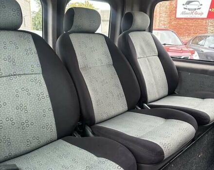 Белый Опель Виваро, объемом двигателя 2 л и пробегом 333 тыс. км за 8800 $, фото 11 на Automoto.ua