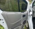 Белый Опель Виваро, объемом двигателя 2 л и пробегом 370 тыс. км за 8100 $, фото 2 на Automoto.ua