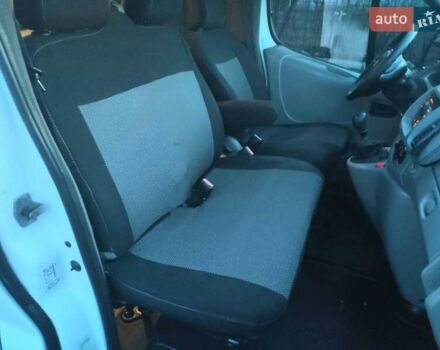 Белый Опель Виваро, объемом двигателя 2 л и пробегом 398 тыс. км за 7150 $, фото 9 на Automoto.ua