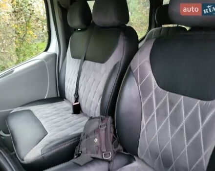 Белый Опель Виваро, объемом двигателя 2 л и пробегом 248 тыс. км за 9500 $, фото 86 на Automoto.ua