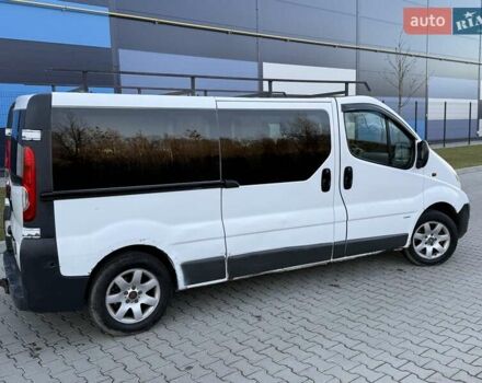 Белый Опель Виваро, объемом двигателя 2 л и пробегом 410 тыс. км за 6200 $, фото 22 на Automoto.ua