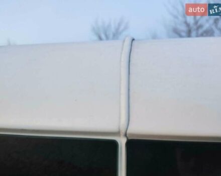 Белый Опель Виваро, объемом двигателя 2 л и пробегом 398 тыс. км за 7150 $, фото 23 на Automoto.ua