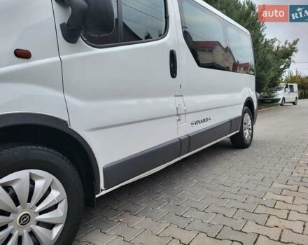 Белый Опель Виваро, объемом двигателя 2 л и пробегом 248 тыс. км за 9500 $, фото 124 на Automoto.ua