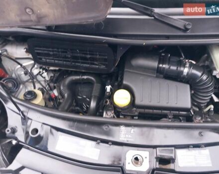 Белый Опель Виваро, объемом двигателя 2 л и пробегом 275 тыс. км за 8900 $, фото 9 на Automoto.ua