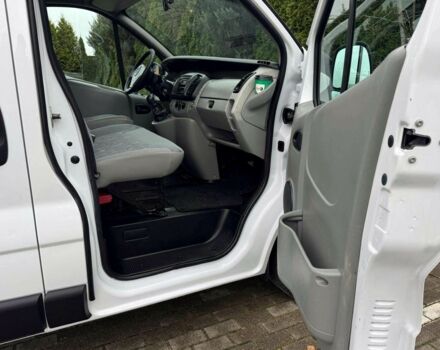 Білий Опель Віваро, об'ємом двигуна 1.9 л та пробігом 280 тис. км за 6600 $, фото 18 на Automoto.ua