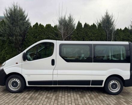 Білий Опель Віваро, об'ємом двигуна 1.9 л та пробігом 280 тис. км за 6600 $, фото 4 на Automoto.ua