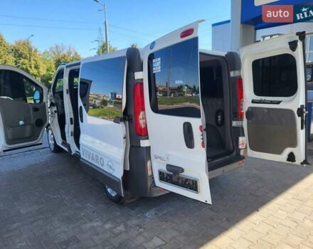 Белый Опель Виваро, объемом двигателя 2.5 л и пробегом 238 тыс. км за 8800 $, фото 48 на Automoto.ua