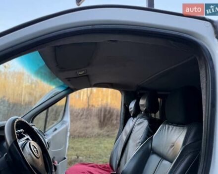 Белый Опель Виваро, объемом двигателя 2 л и пробегом 410 тыс. км за 6200 $, фото 48 на Automoto.ua