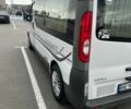 Белый Опель Виваро, объемом двигателя 2 л и пробегом 345 тыс. км за 10000 $, фото 3 на Automoto.ua