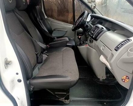 Білий Опель Віваро, об'ємом двигуна 2 л та пробігом 307 тис. км за 9300 $, фото 8 на Automoto.ua