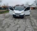 Білий Опель Віваро, об'ємом двигуна 2 л та пробігом 418 тис. км за 6000 $, фото 1 на Automoto.ua