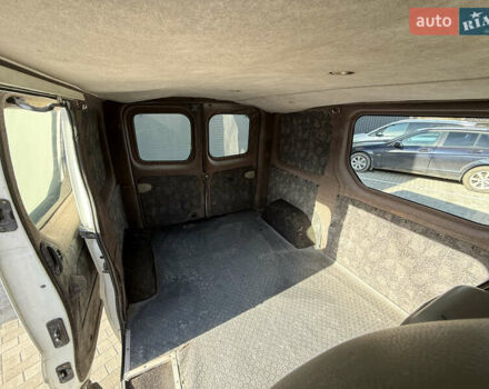 Белый Опель Виваро, объемом двигателя 2 л и пробегом 330 тыс. км за 5999 $, фото 17 на Automoto.ua