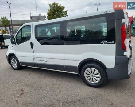 Белый Опель Виваро, объемом двигателя 2 л и пробегом 248 тыс. км за 9500 $, фото 27 на Automoto.ua