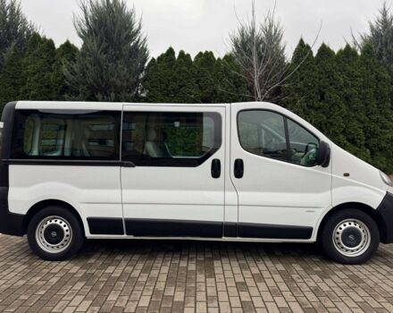 Білий Опель Віваро, об'ємом двигуна 1.9 л та пробігом 280 тис. км за 6600 $, фото 8 на Automoto.ua