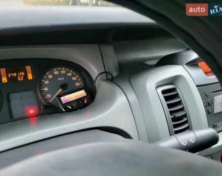 Белый Опель Виваро, объемом двигателя 2 л и пробегом 248 тыс. км за 9500 $, фото 79 на Automoto.ua