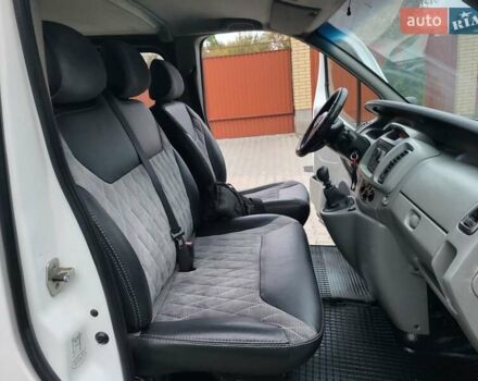 Белый Опель Виваро, объемом двигателя 2 л и пробегом 248 тыс. км за 9500 $, фото 113 на Automoto.ua