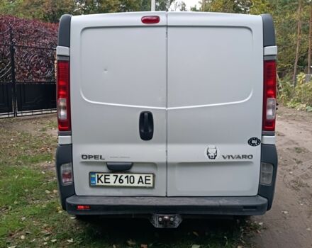 Білий Опель Віваро, об'ємом двигуна 2 л та пробігом 327 тис. км за 8500 $, фото 3 на Automoto.ua