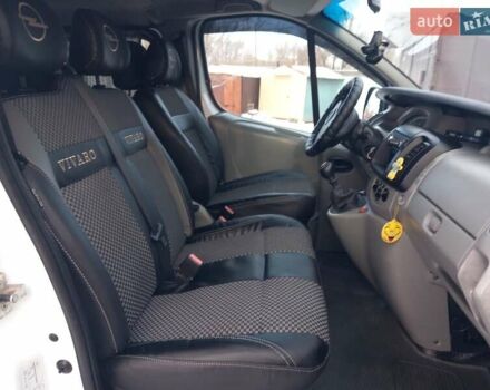 Белый Опель Виваро, объемом двигателя 2 л и пробегом 275 тыс. км за 8900 $, фото 17 на Automoto.ua