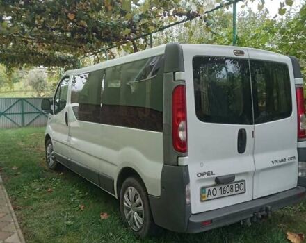 Белый Опель Виваро, объемом двигателя 1.87 л и пробегом 256 тыс. км за 7800 $, фото 2 на Automoto.ua