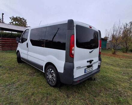 Білий Опель Віваро, об'ємом двигуна 2.46 л та пробігом 320 тис. км за 8500 $, фото 6 на Automoto.ua