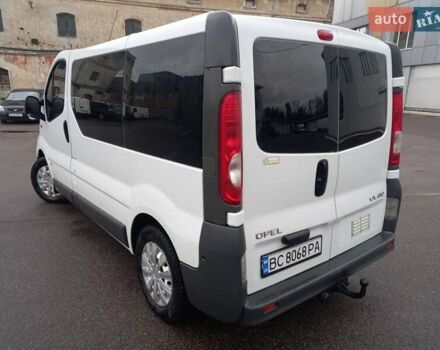 Білий Опель Віваро, об'ємом двигуна 2 л та пробігом 398 тис. км за 7200 $, фото 12 на Automoto.ua