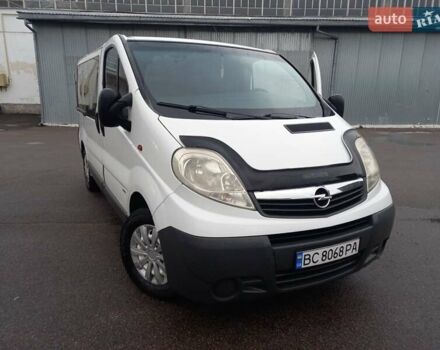 Білий Опель Віваро, об'ємом двигуна 2 л та пробігом 398 тис. км за 7200 $, фото 6 на Automoto.ua