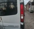Белый Опель Виваро, объемом двигателя 2 л и пробегом 306 тыс. км за 9000 $, фото 12 на Automoto.ua