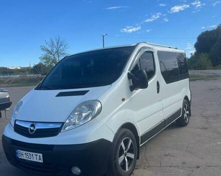 Белый Опель Виваро, объемом двигателя 2 л и пробегом 325 тыс. км за 10800 $, фото 8 на Automoto.ua