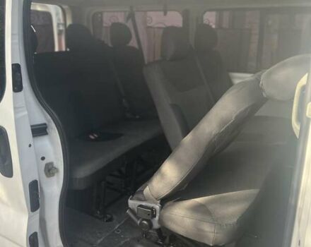 Белый Опель Виваро, объемом двигателя 2 л и пробегом 324 тыс. км за 10999 $, фото 14 на Automoto.ua