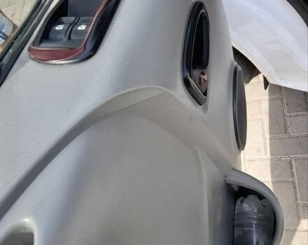 Белый Опель Виваро, объемом двигателя 2 л и пробегом 2 тыс. км за 7800 $, фото 7 на Automoto.ua