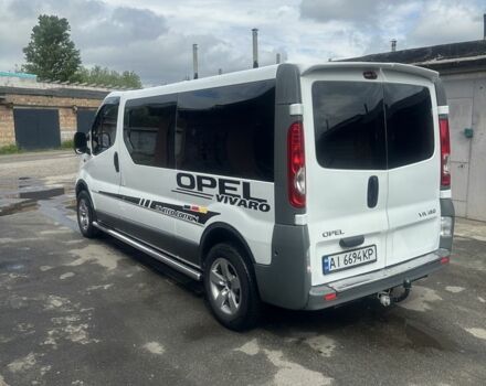 Белый Опель Виваро, объемом двигателя 2.5 л и пробегом 290 тыс. км за 10100 $, фото 7 на Automoto.ua