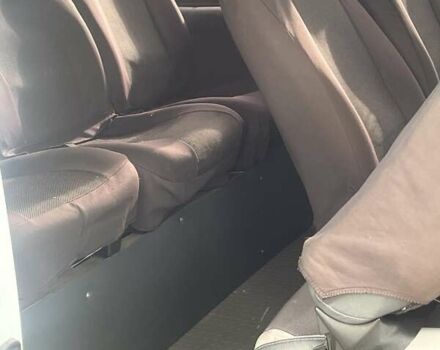 Белый Опель Виваро, объемом двигателя 2 л и пробегом 266 тыс. км за 9500 $, фото 11 на Automoto.ua