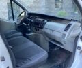 Белый Опель Виваро, объемом двигателя 2 л и пробегом 290 тыс. км за 8300 $, фото 7 на Automoto.ua