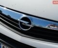 Білий Опель Віваро, об'ємом двигуна 2 л та пробігом 420 тис. км за 9000 $, фото 19 на Automoto.ua