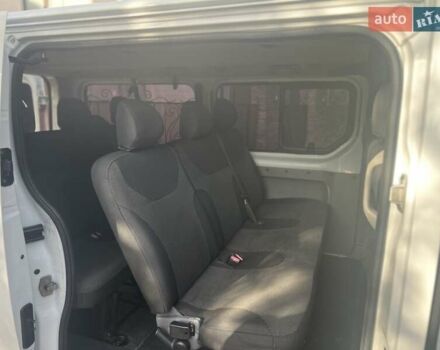 Белый Опель Виваро, объемом двигателя 2 л и пробегом 324 тыс. км за 10999 $, фото 15 на Automoto.ua