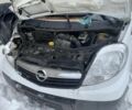 Белый Опель Виваро, объемом двигателя 2 л и пробегом 245 тыс. км за 3900 $, фото 1 на Automoto.ua