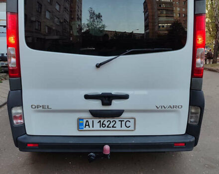 Белый Опель Виваро, объемом двигателя 2 л и пробегом 290 тыс. км за 9999 $, фото 4 на Automoto.ua