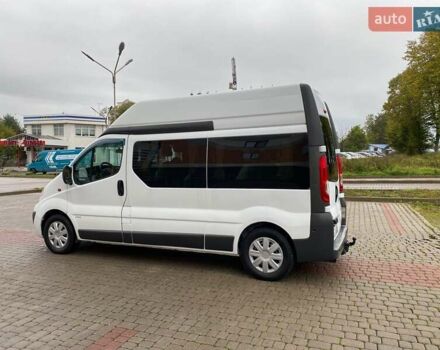 Белый Опель Виваро, объемом двигателя 2 л и пробегом 338 тыс. км за 9550 $, фото 7 на Automoto.ua